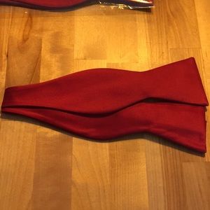 Bow ties-Brand New-Never Used-Maroon
